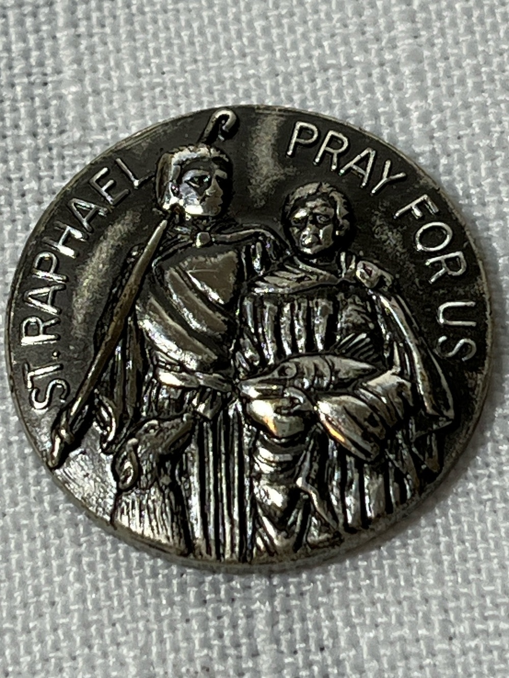 St. Raphael Patron Saint Round Token 
Silver Tone
Pray for Us
Vintage